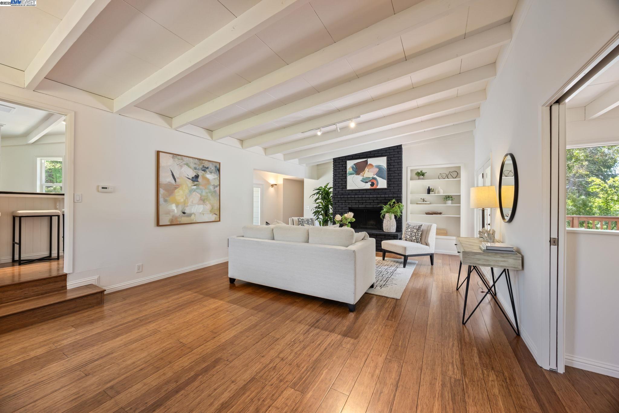 1530 Reliez Valley Rd, Lafayette