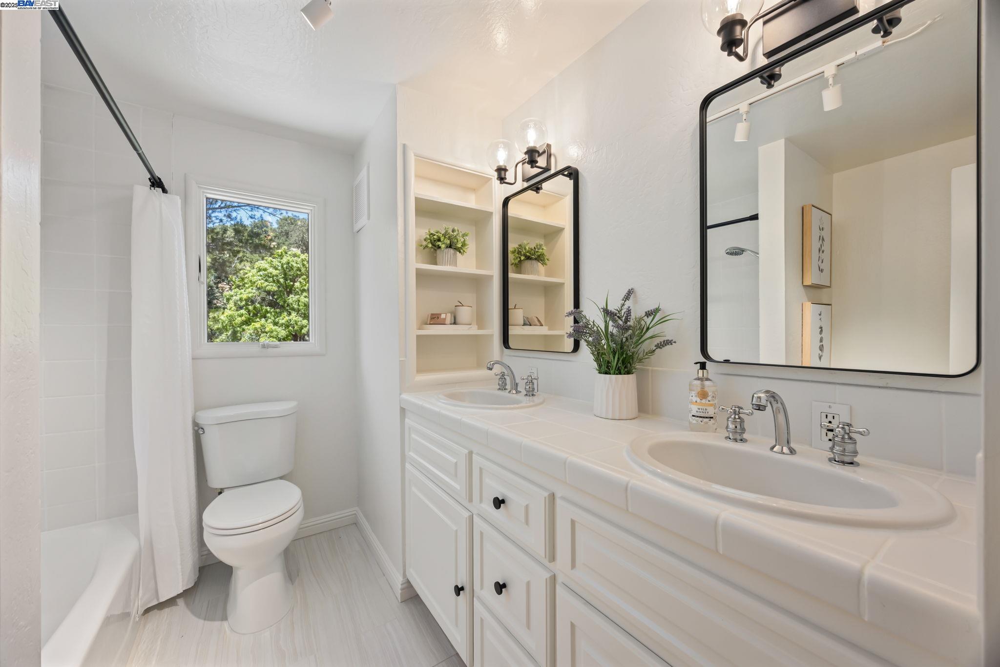 1530 Reliez Valley Rd, Lafayette