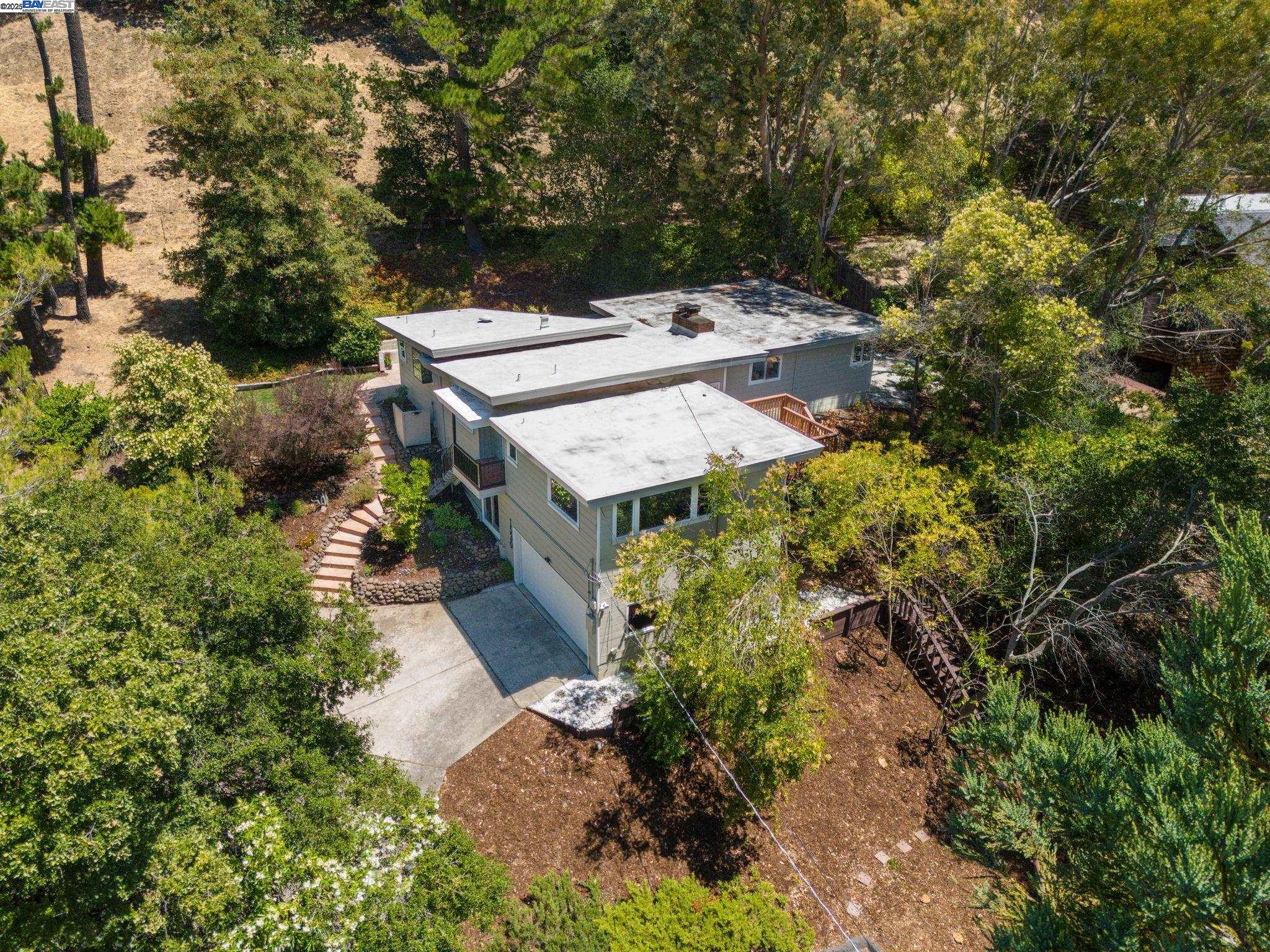 1530 Reliez Valley Rd, Lafayette