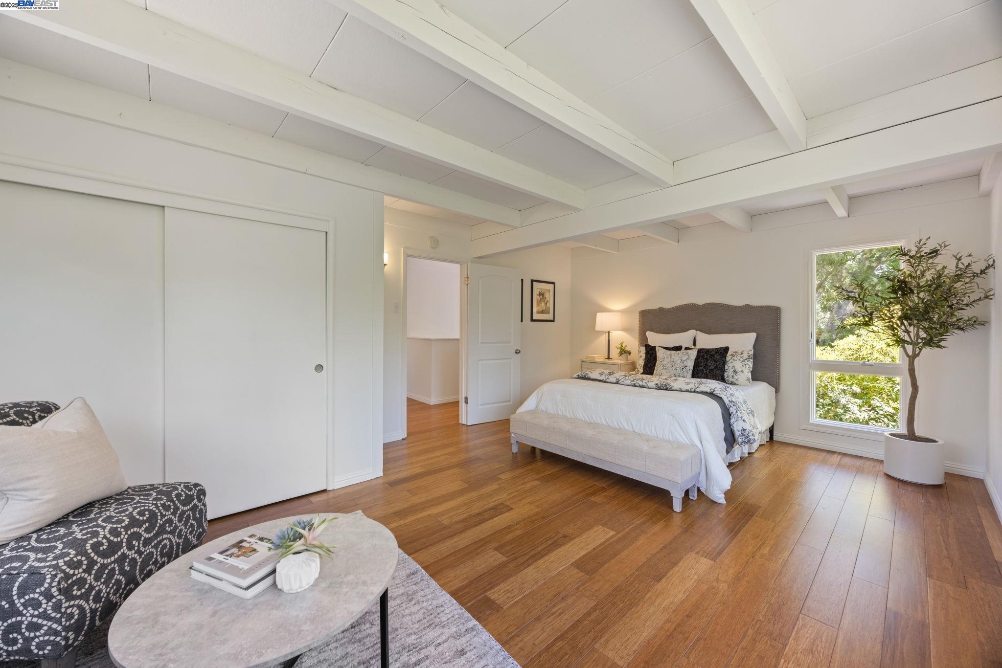 1530 Reliez Valley Rd, Lafayette