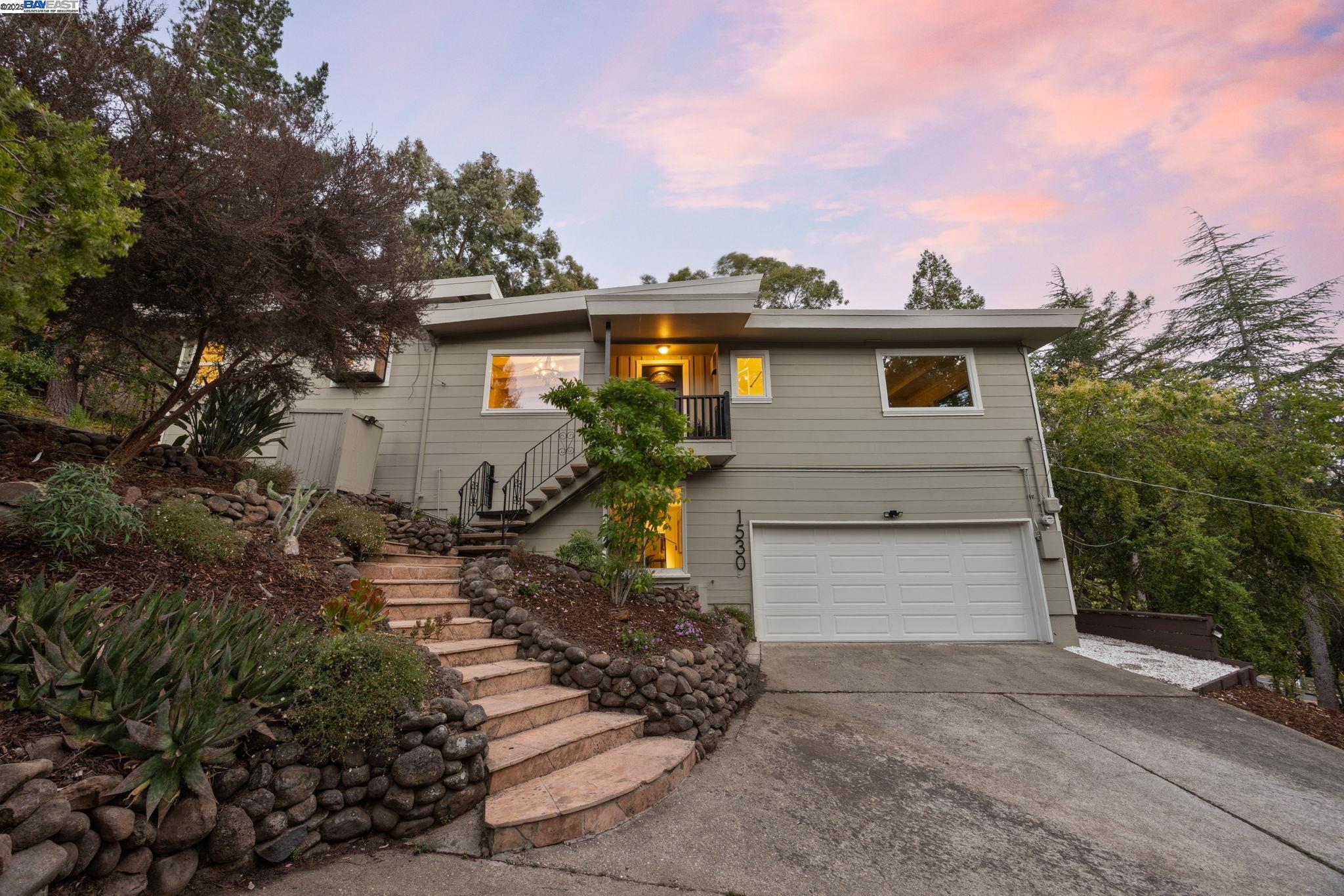 1530 Reliez Valley Rd, Lafayette