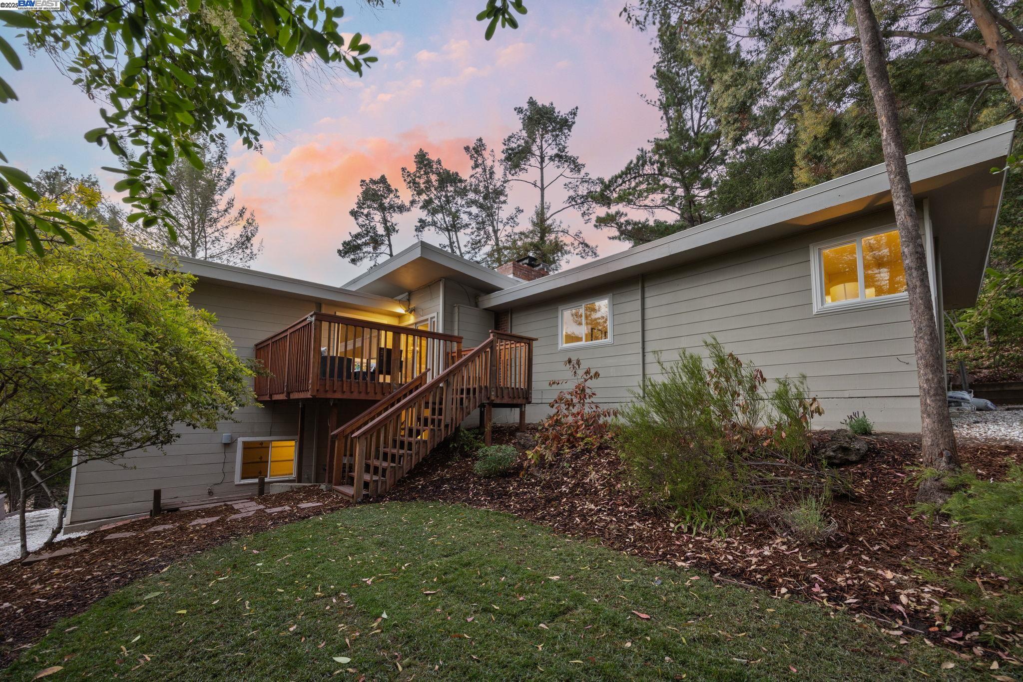 1530 Reliez Valley Rd, Lafayette