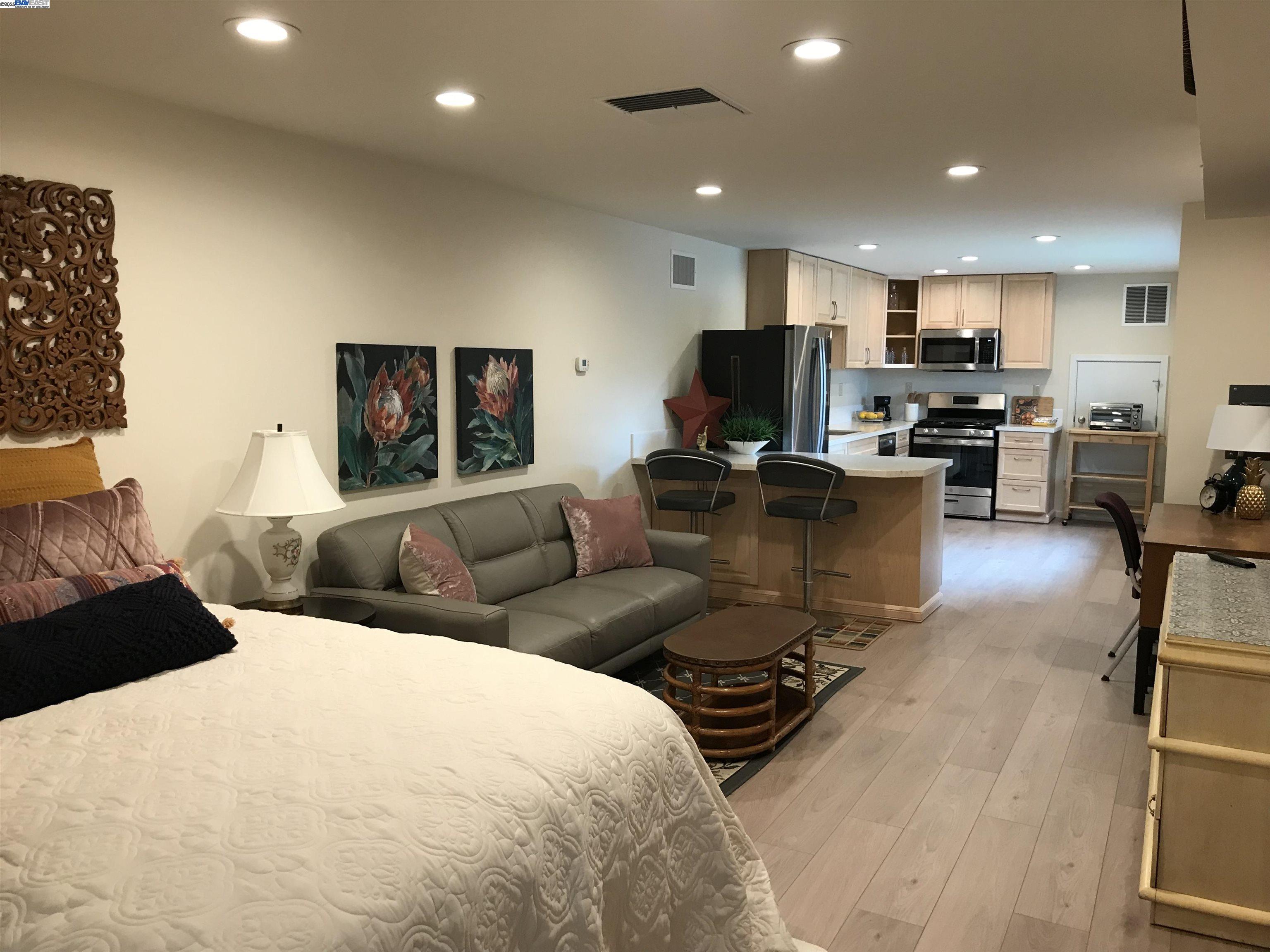 11 Corte Del Contento