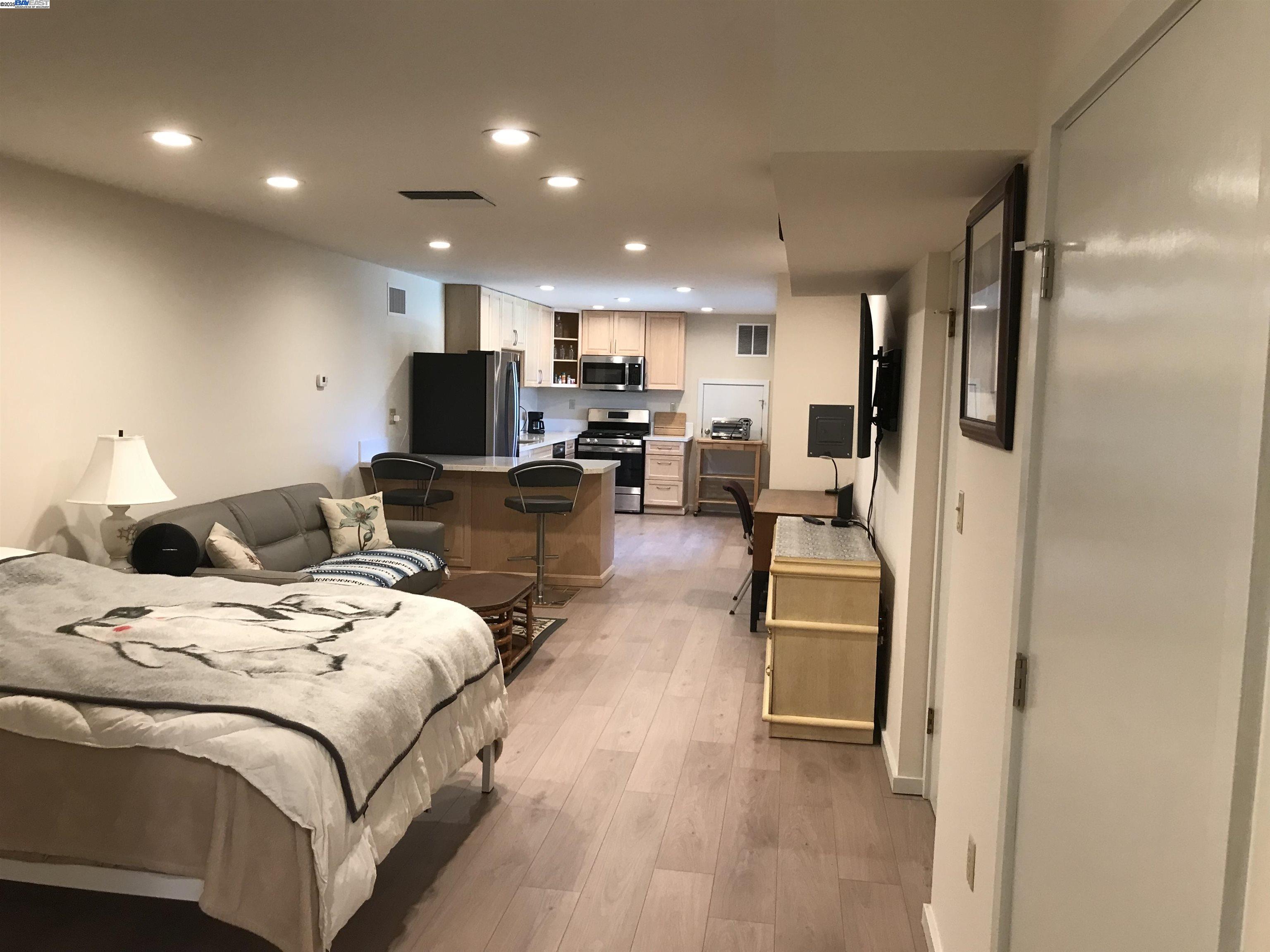 11 Corte Del Contento