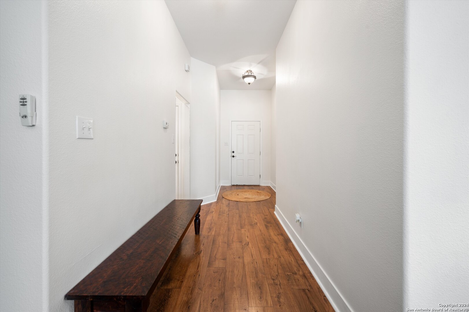 237 TURNBERRY DR