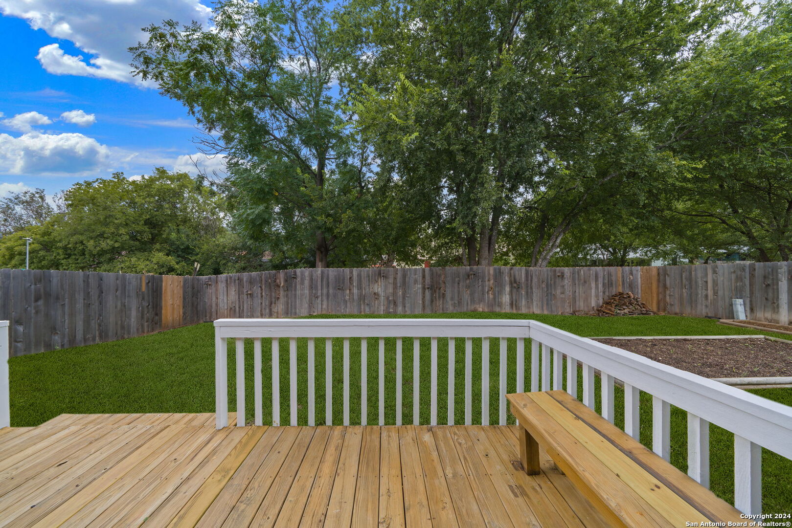 5911 Lake Champlain