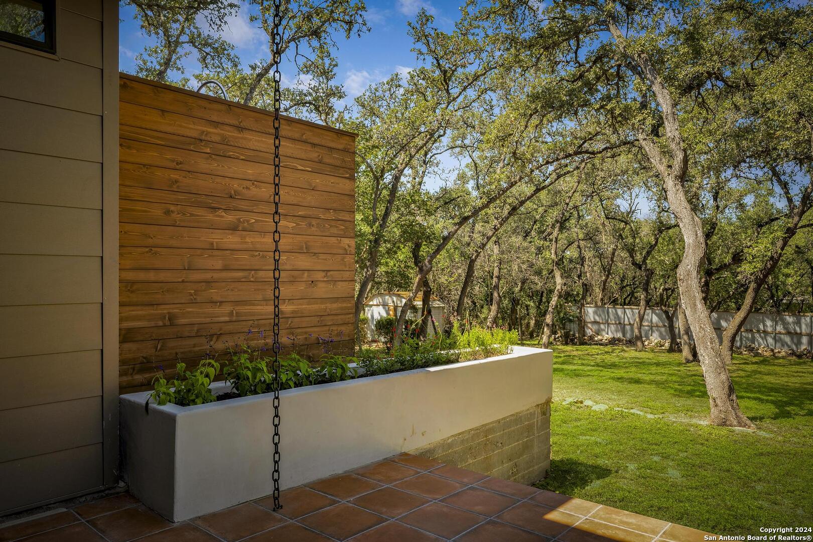 119 Canyon Oaks Dr