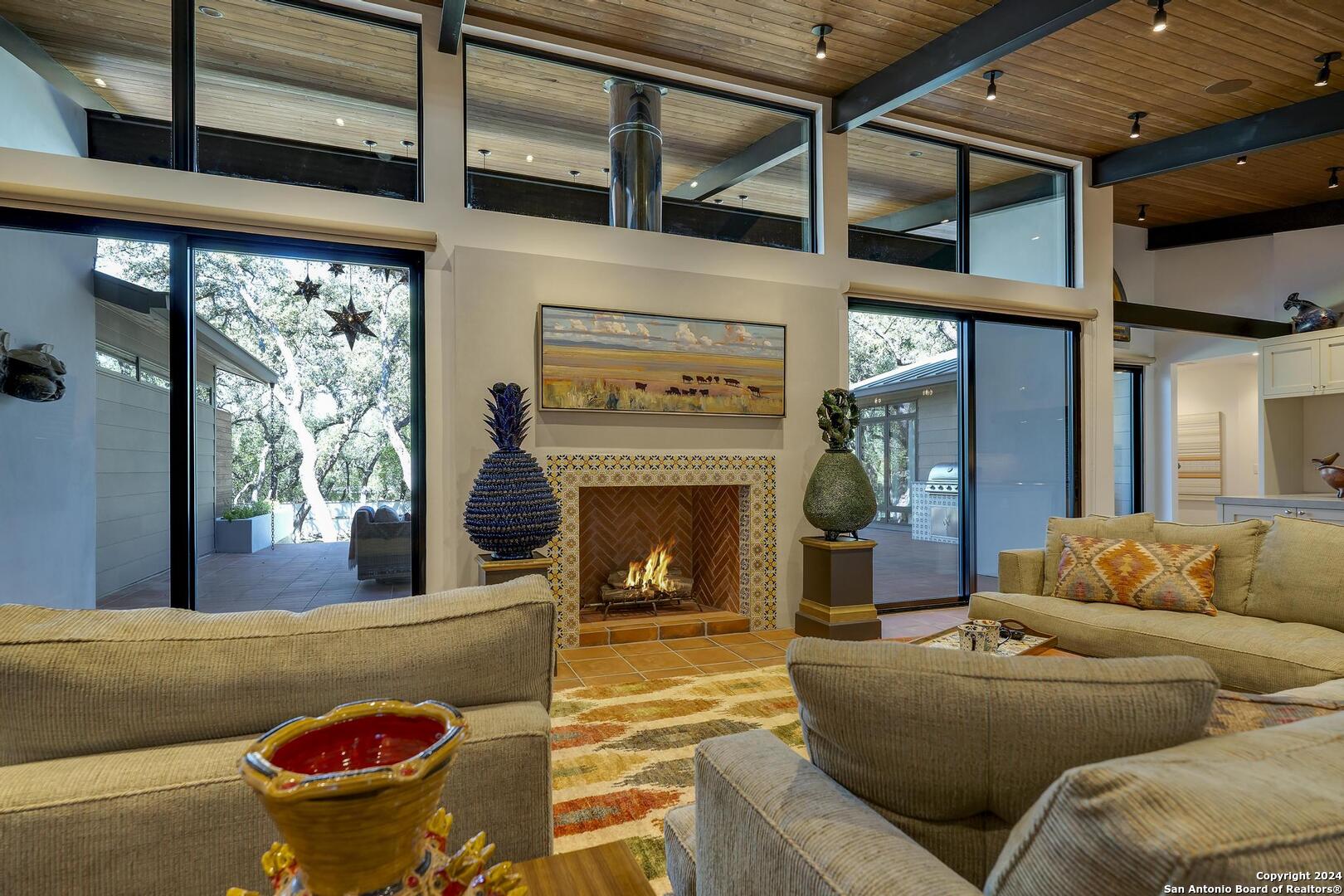 119 Canyon Oaks Dr