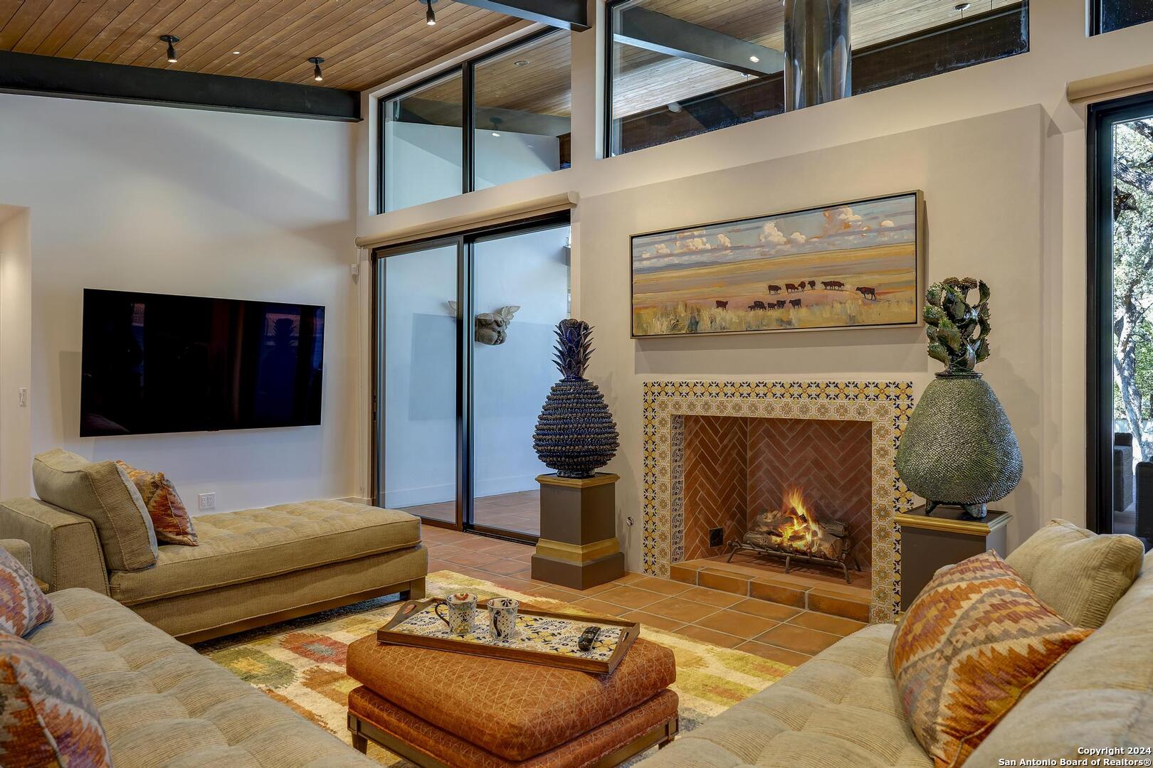 119 Canyon Oaks Dr