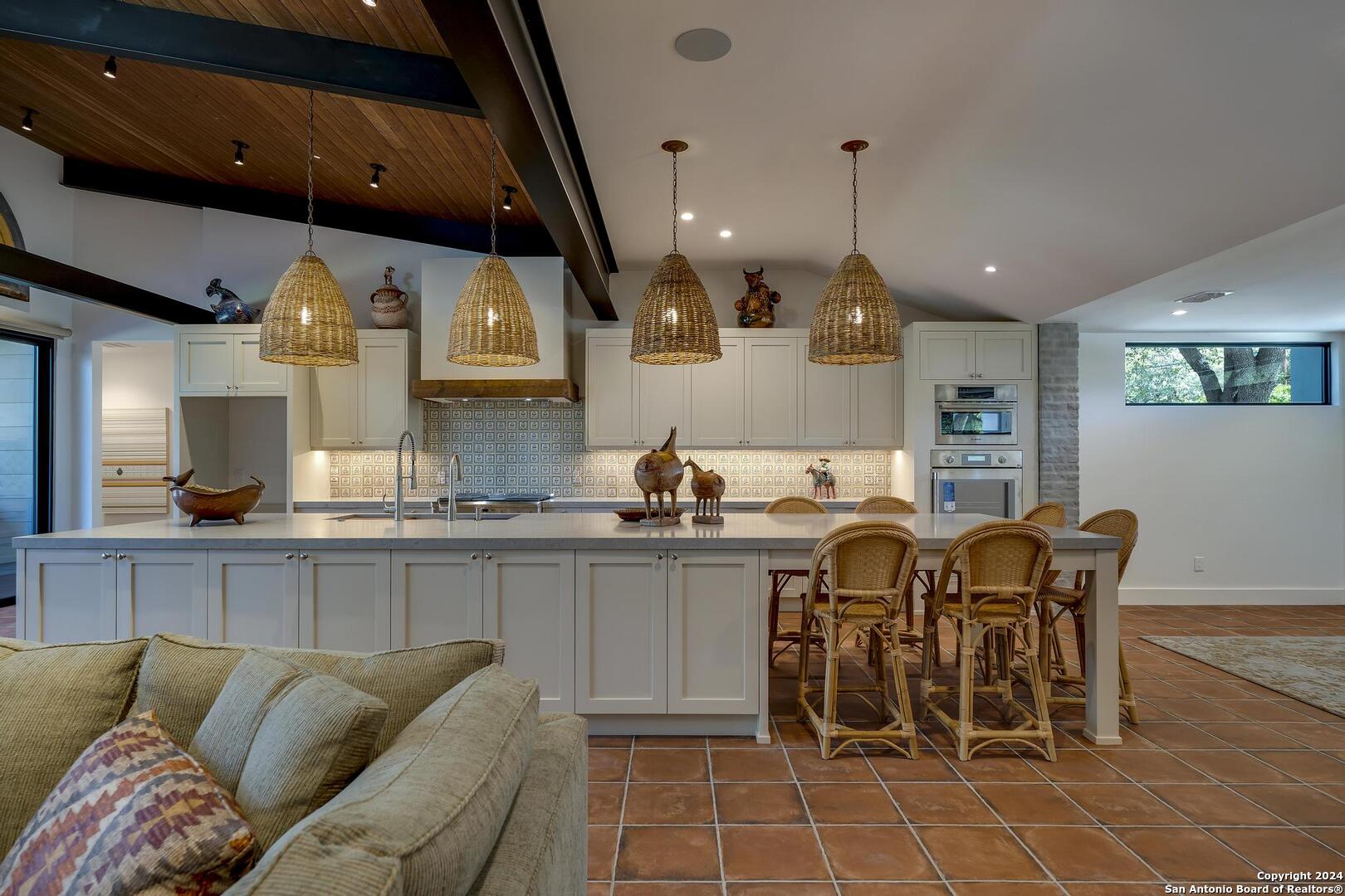 119 Canyon Oaks Dr