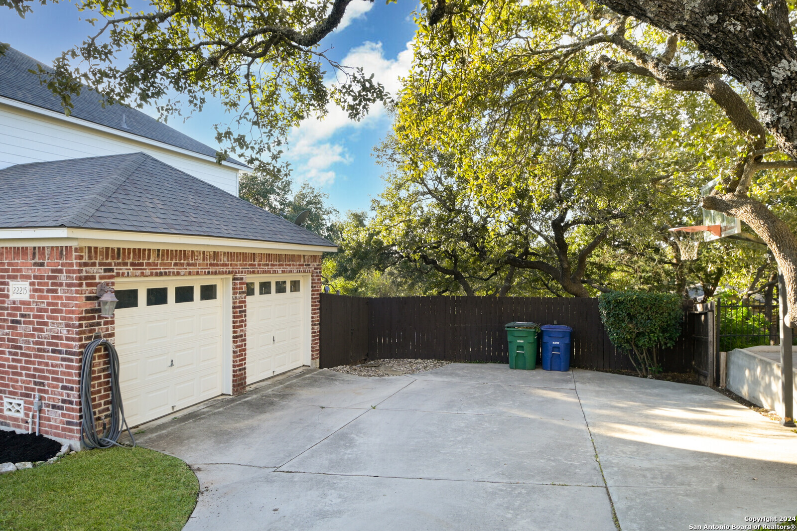 22215 Covella Ct