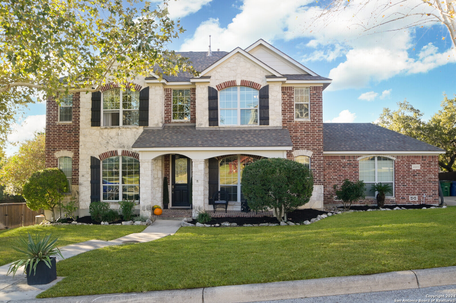 22215 Covella Ct