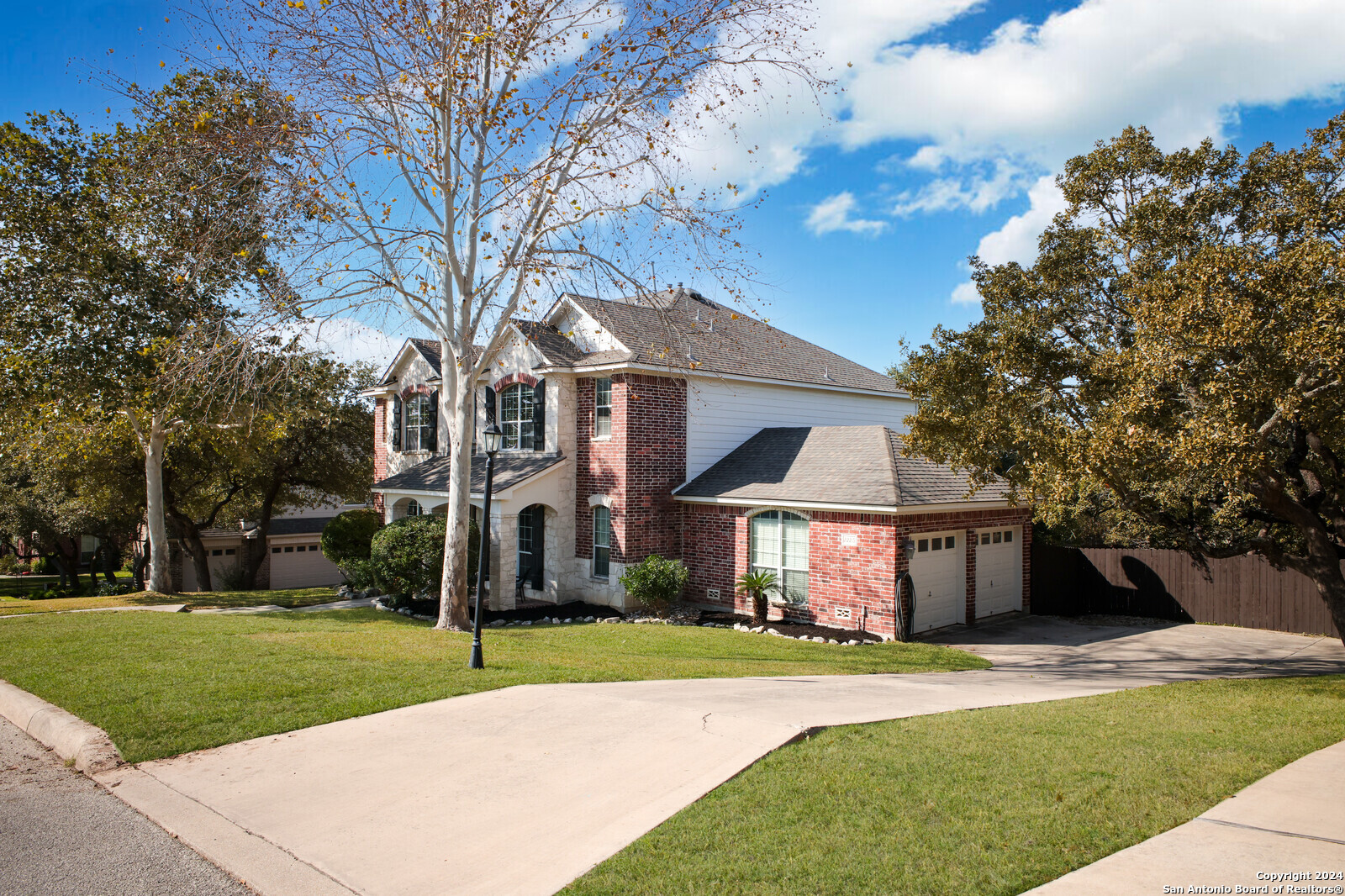 22215 Covella Ct