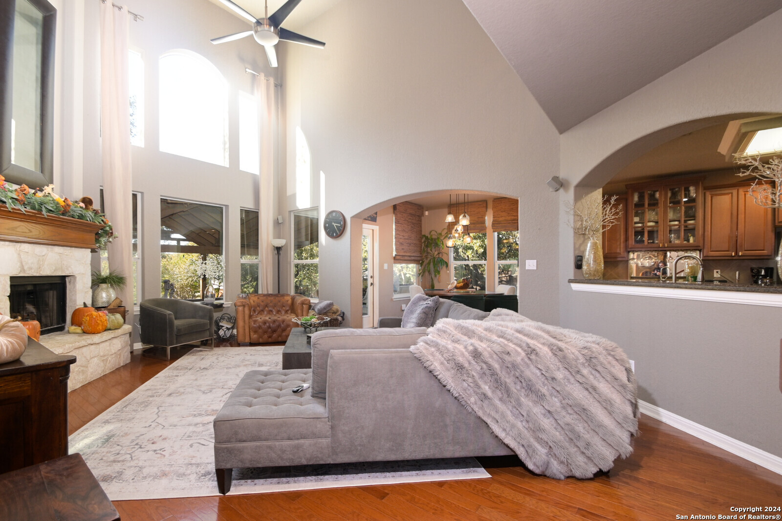 22215 Covella Ct
