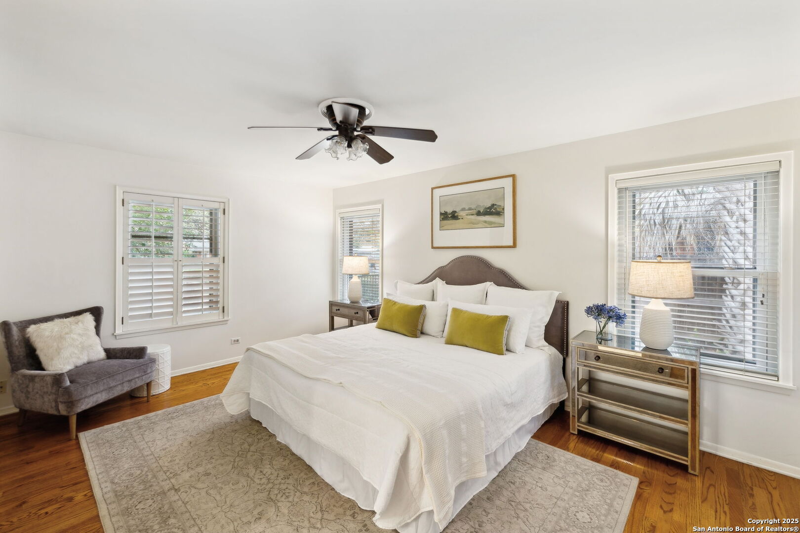 110 FIVE OAKS DR