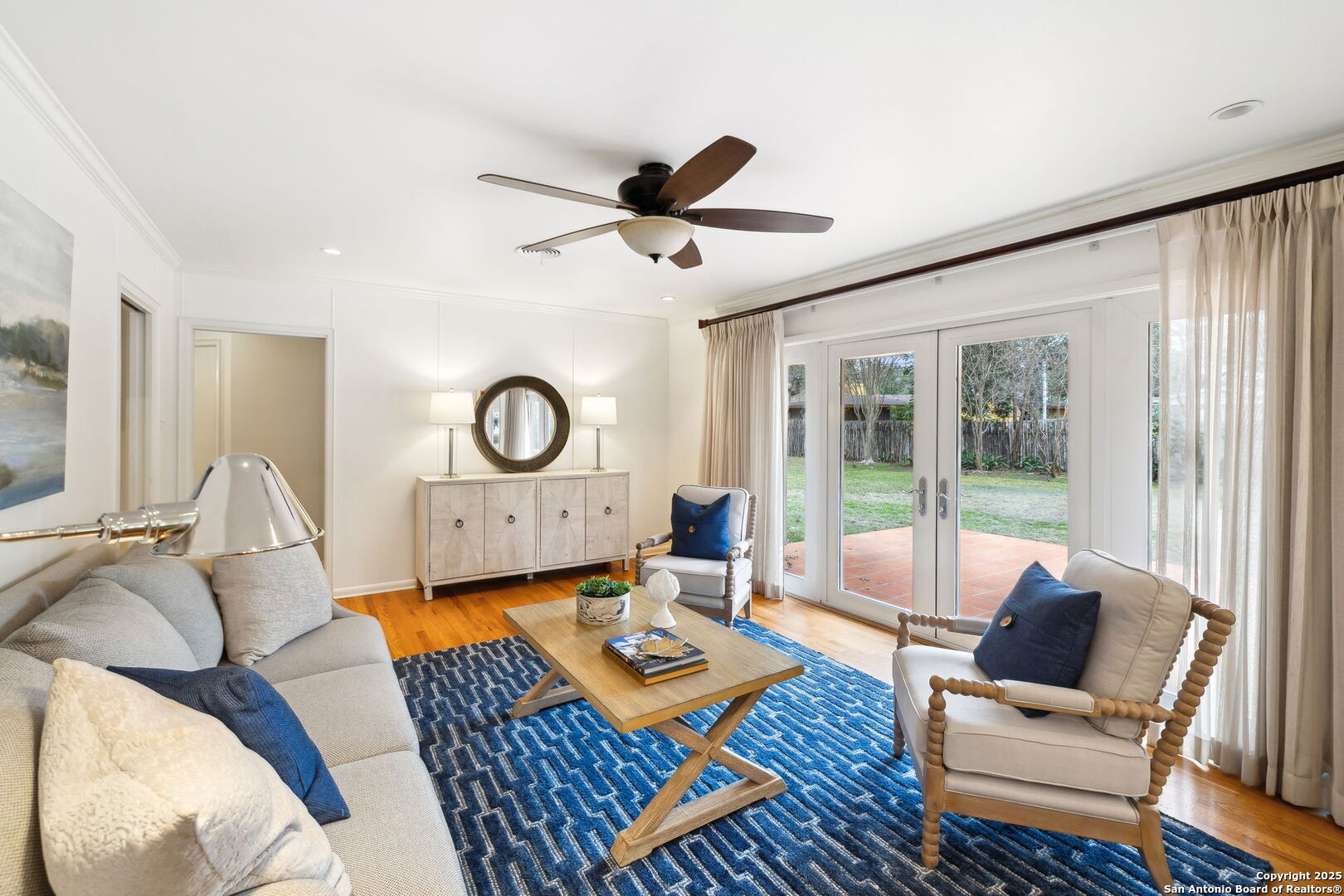 110 FIVE OAKS DR