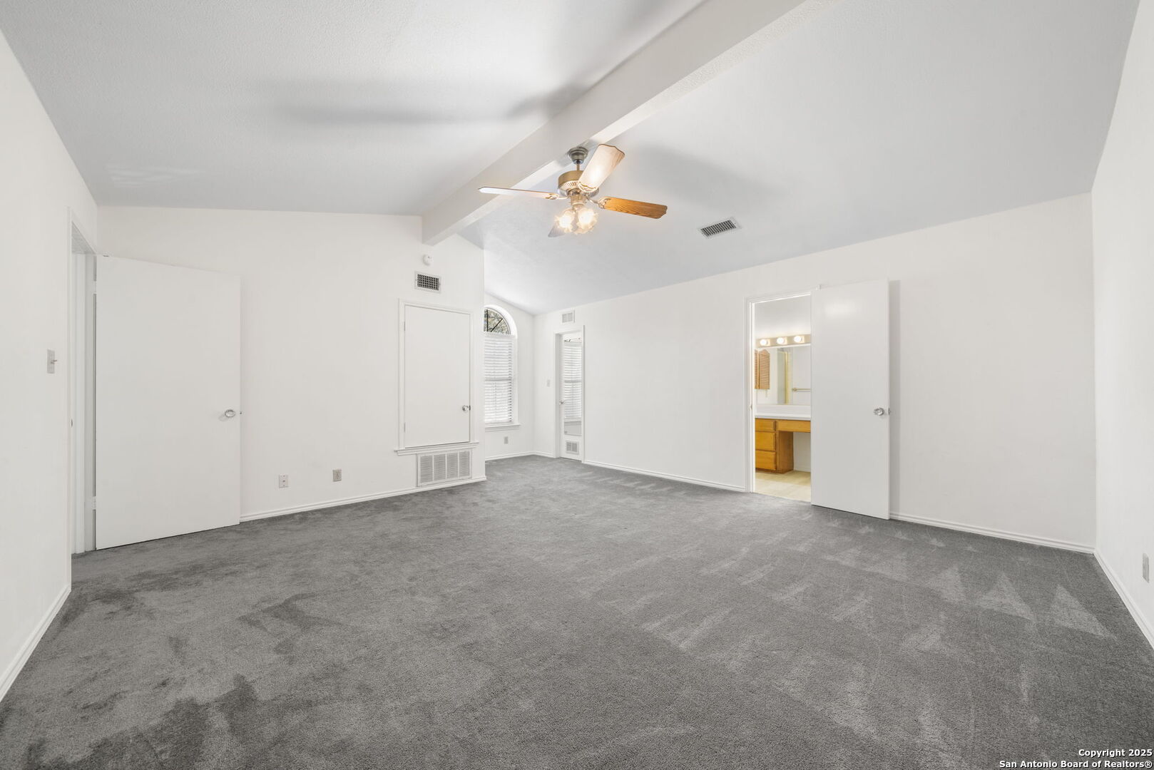 17403 Piney Woods Unit: 8101