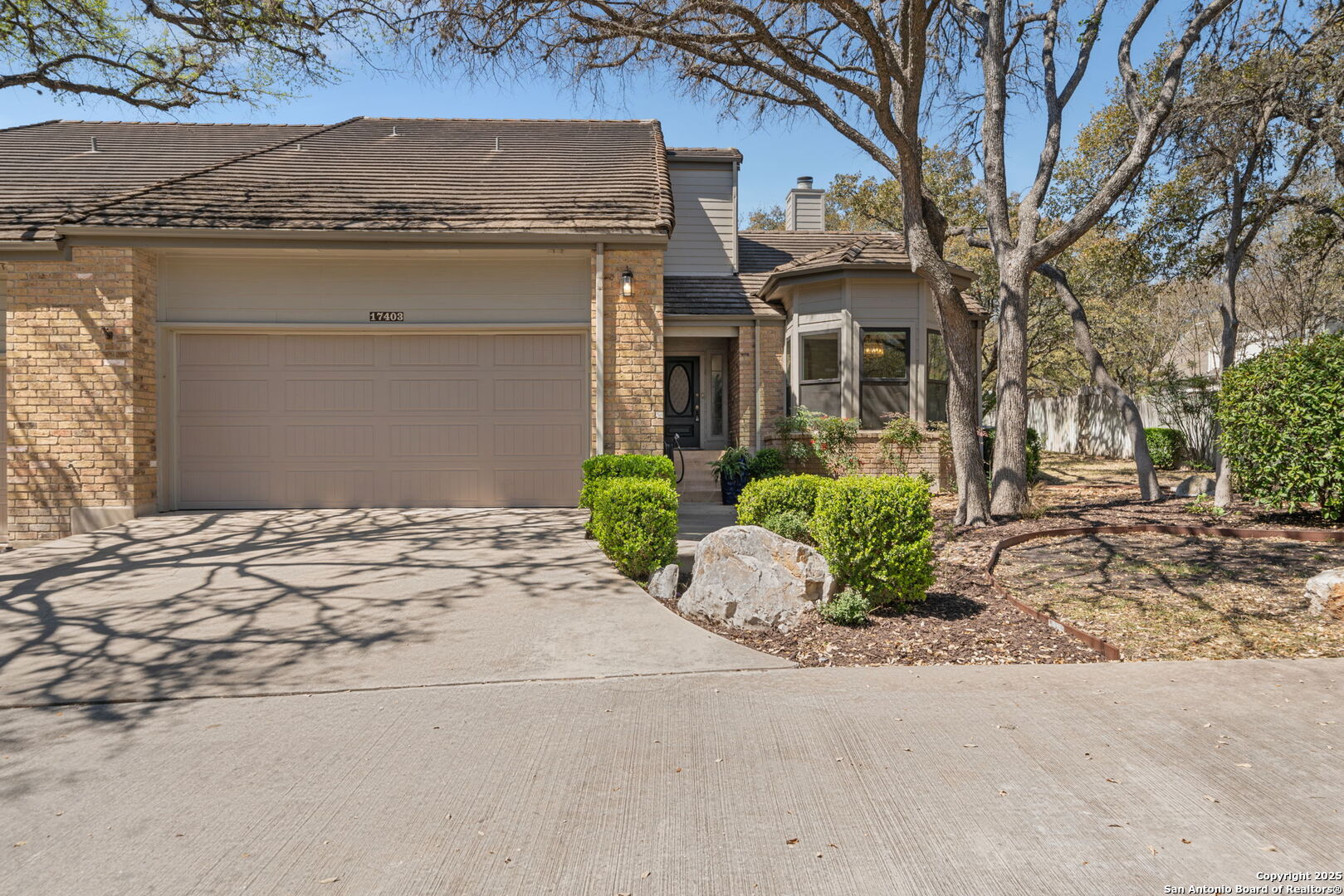 17403 Piney Woods Unit: 8101