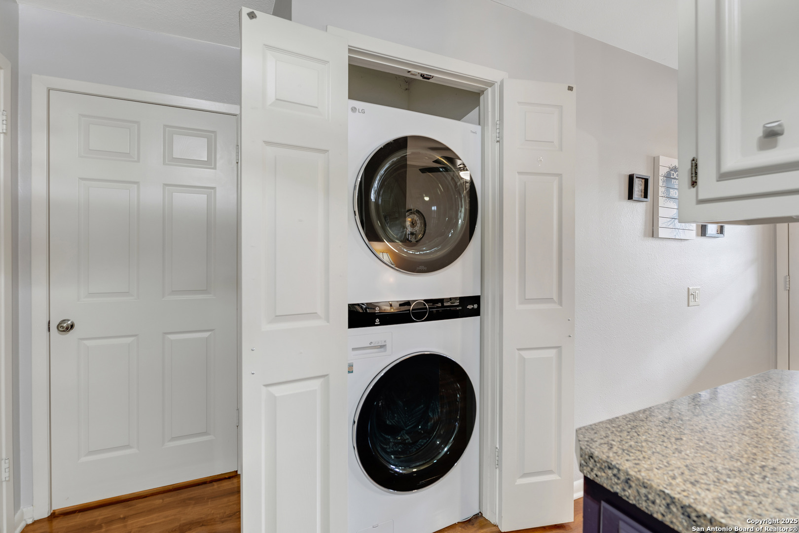 8415 Fredericksburg Unit: 101A