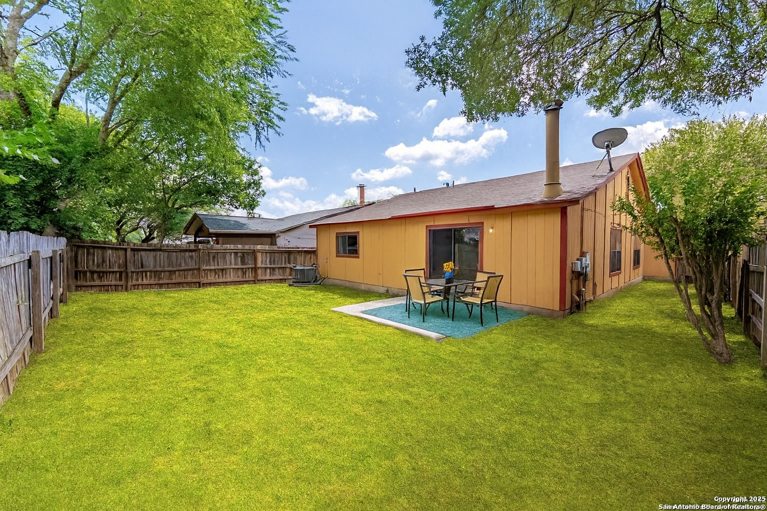7651 Cascade Oak