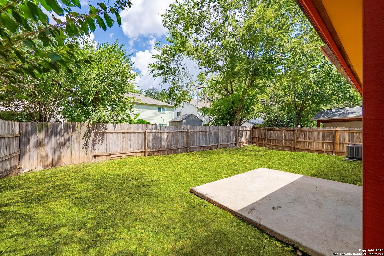 7651 Cascade Oak
