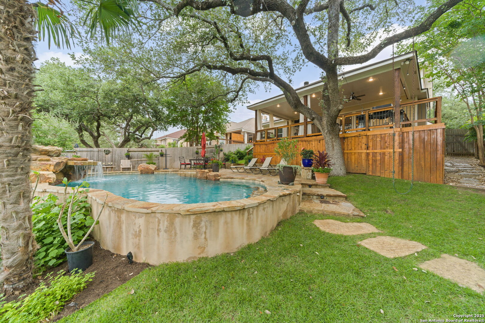 26019 Meadowlark Bay