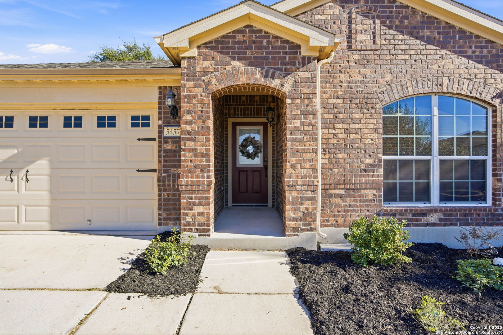 5457 Storm King