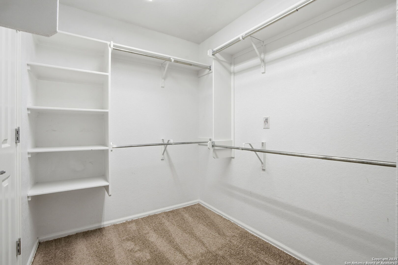 5457 Storm King