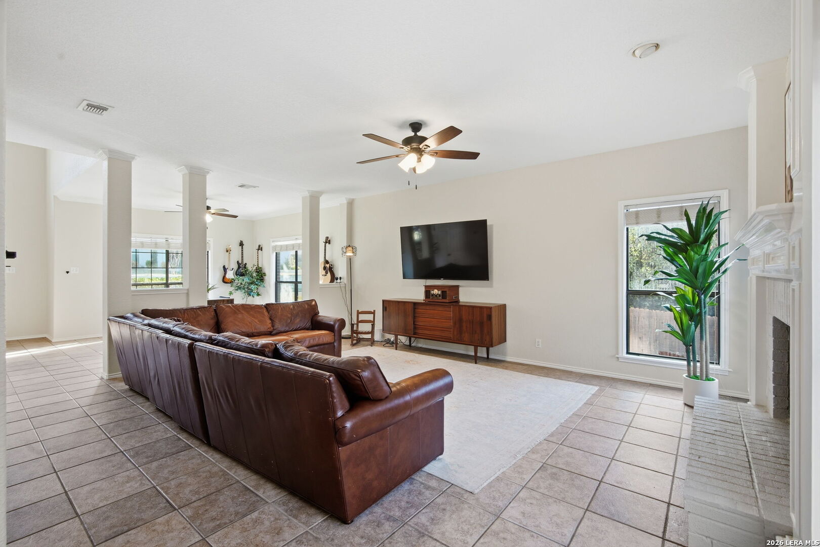 15707 Dawn Crest