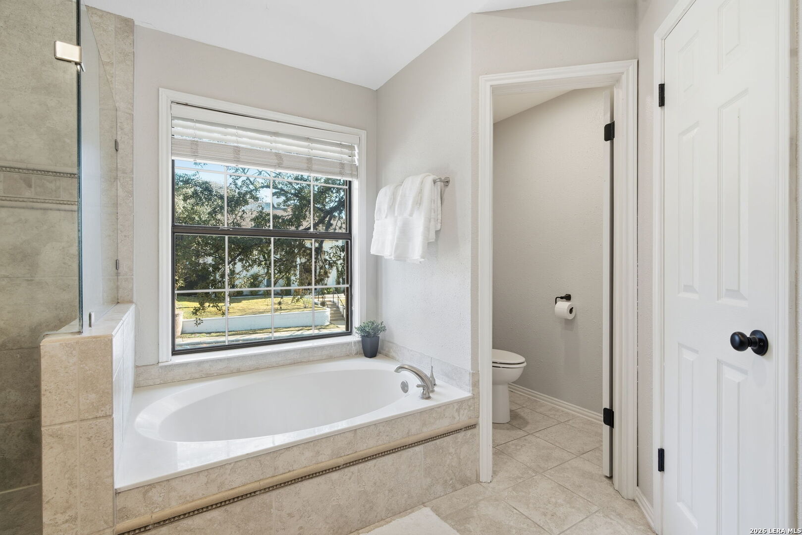15707 Dawn Crest