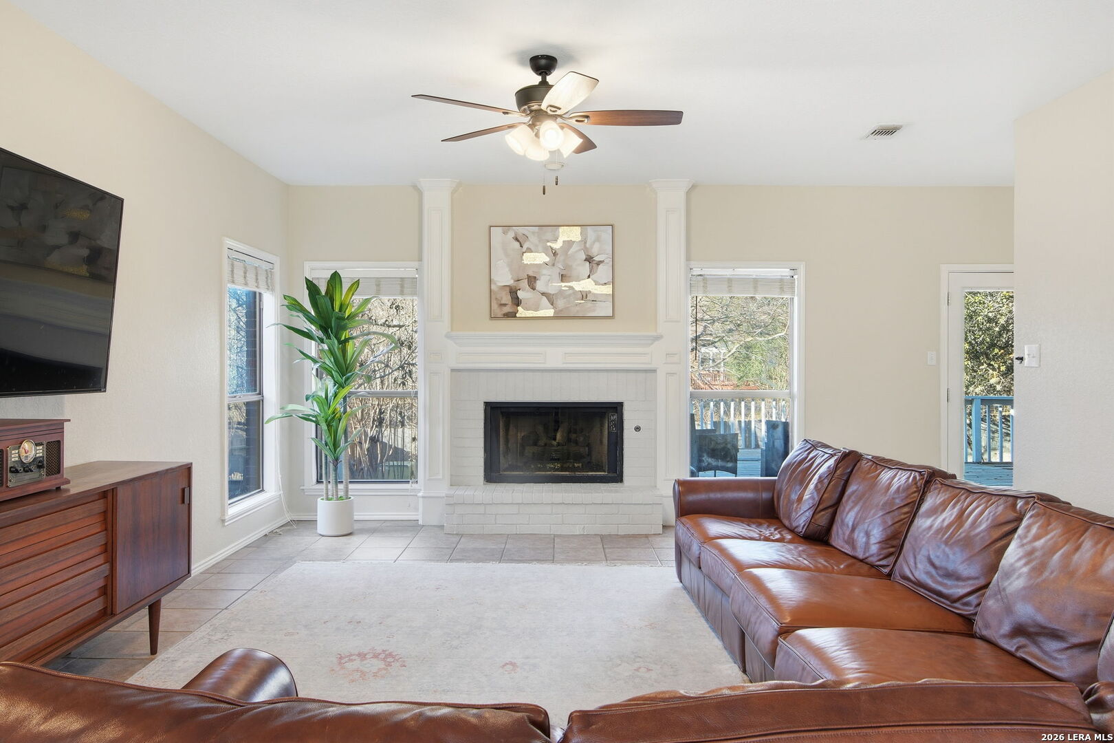 15707 Dawn Crest