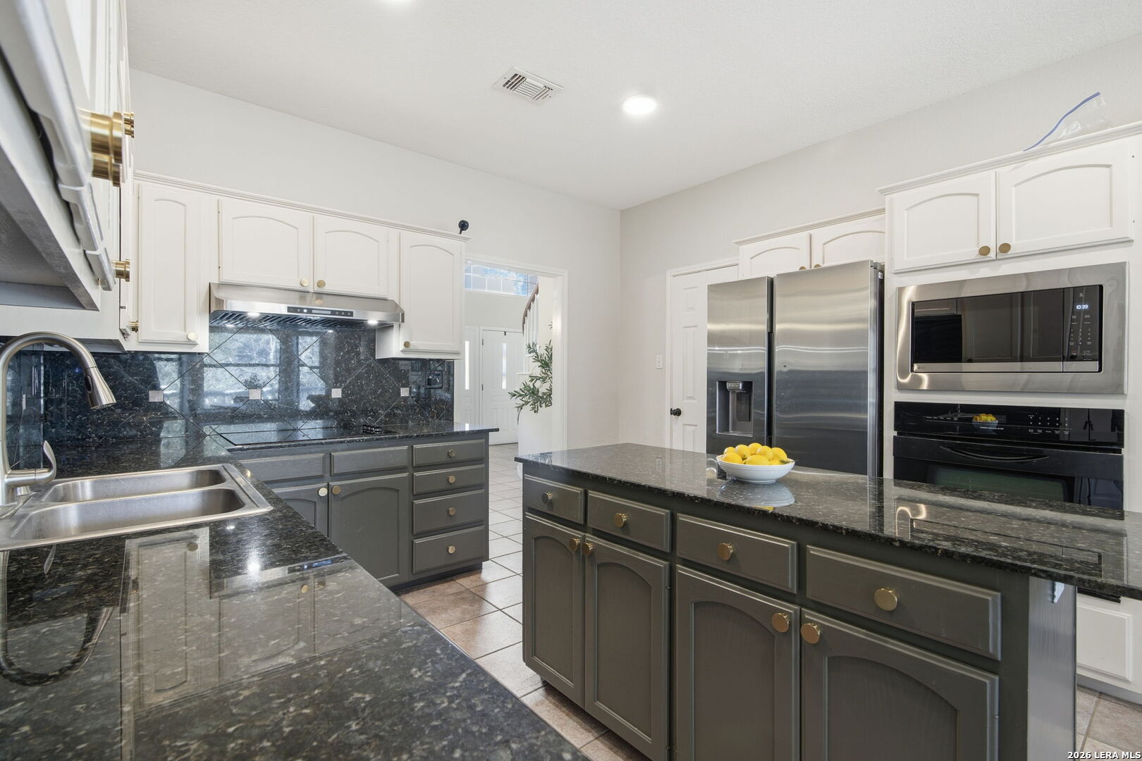 15707 Dawn Crest