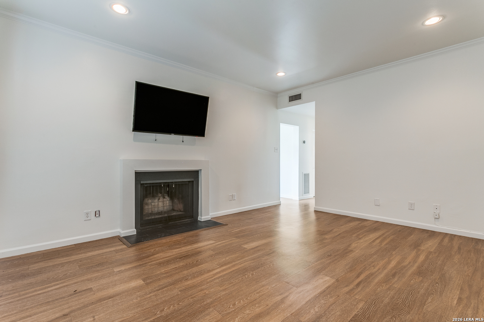 128 Montclair