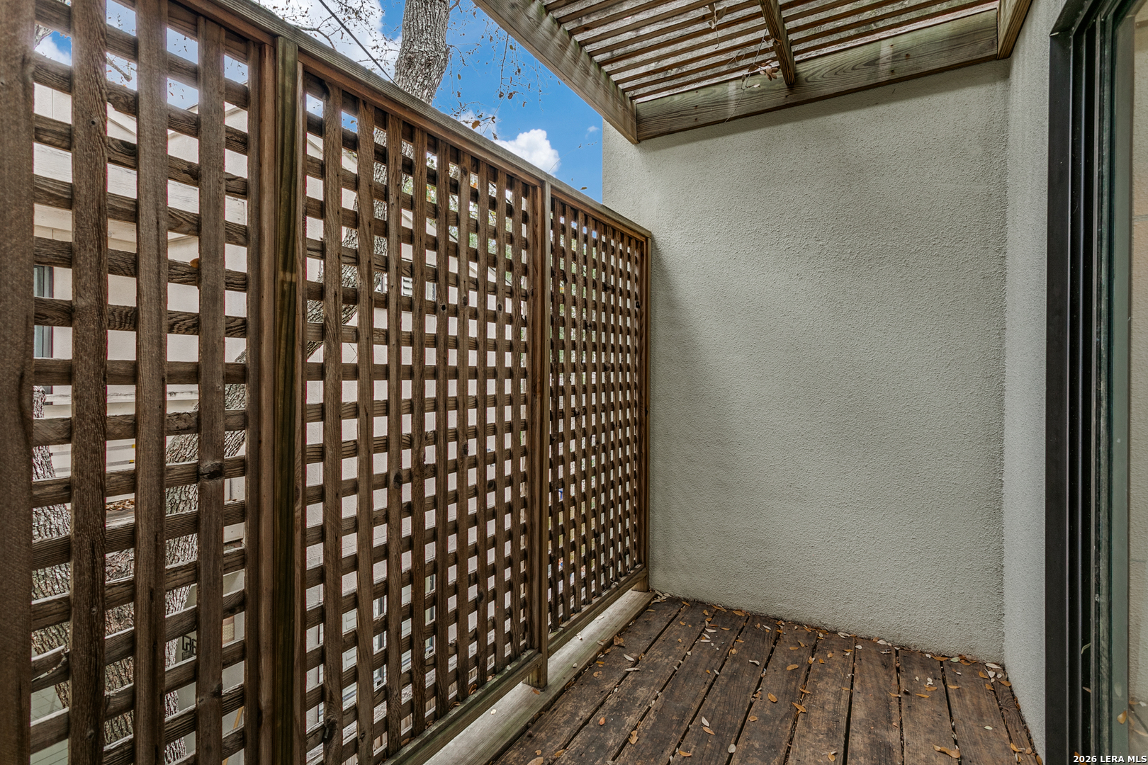 128 Montclair