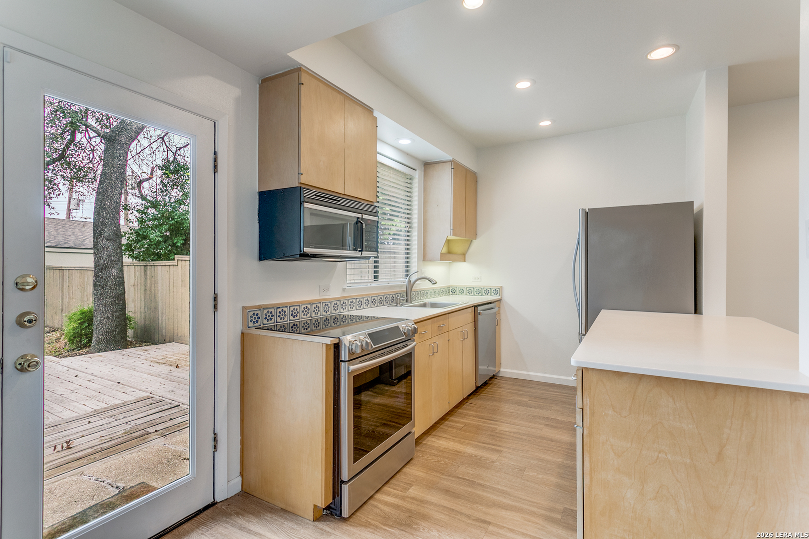 128 Montclair