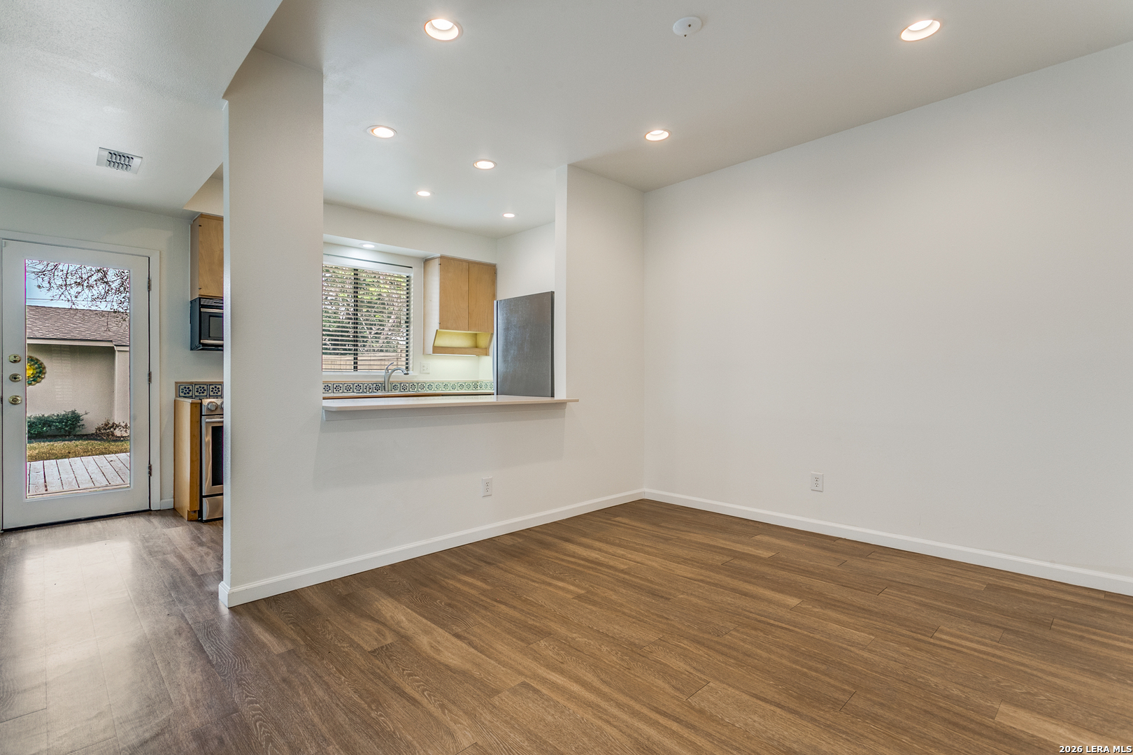 128 Montclair