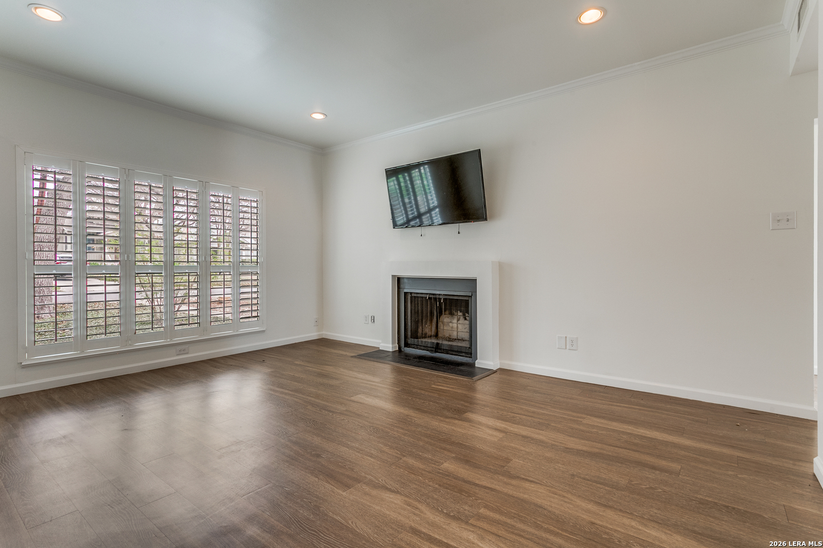 128 Montclair