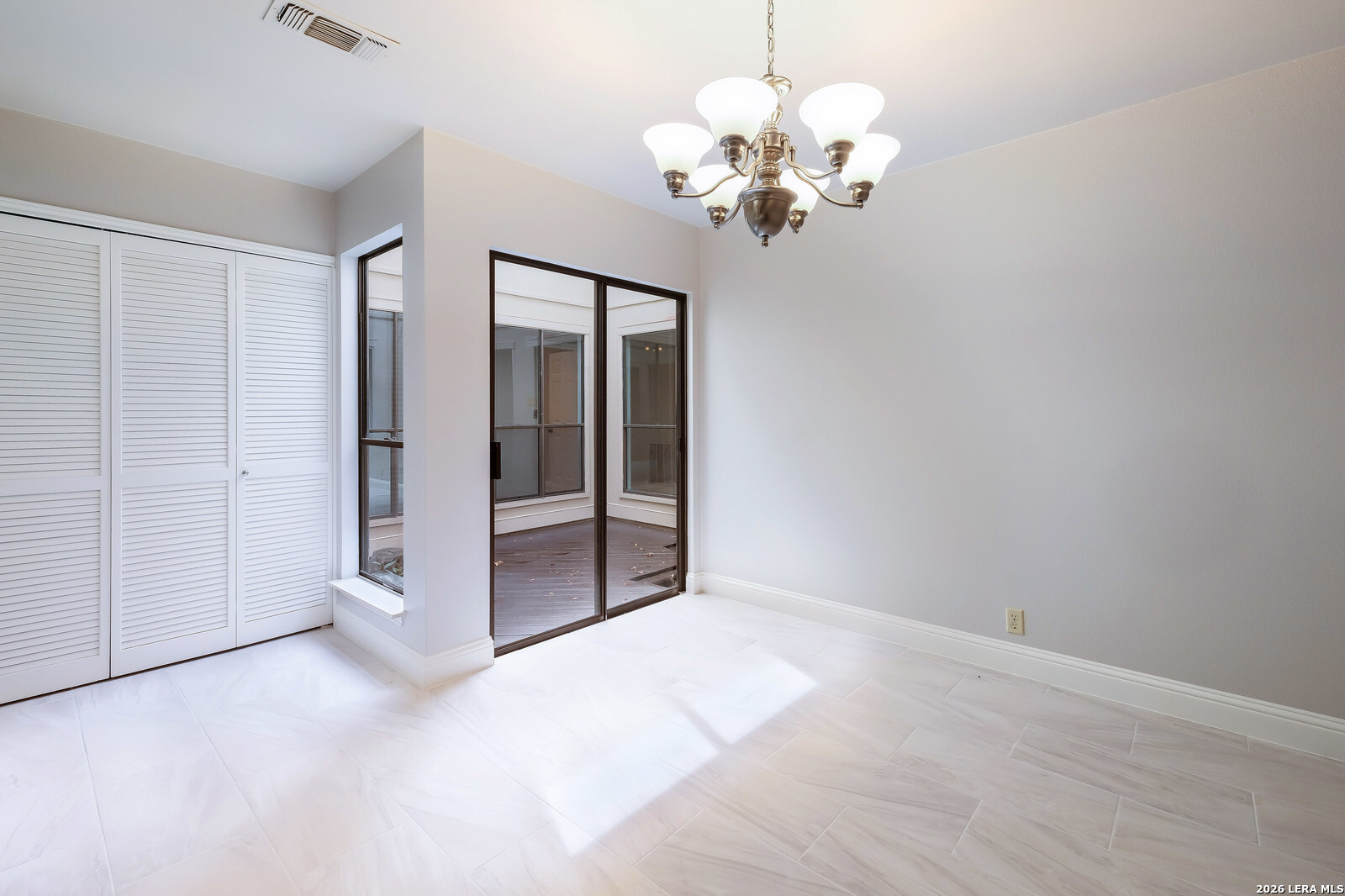 12503 Enfield Park