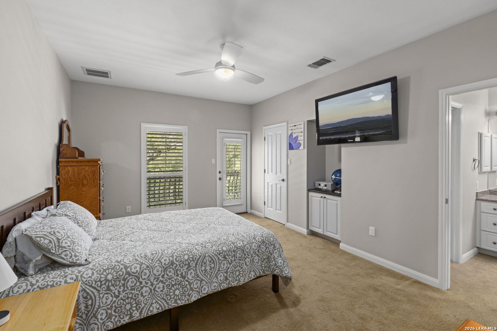 1007 Campanile