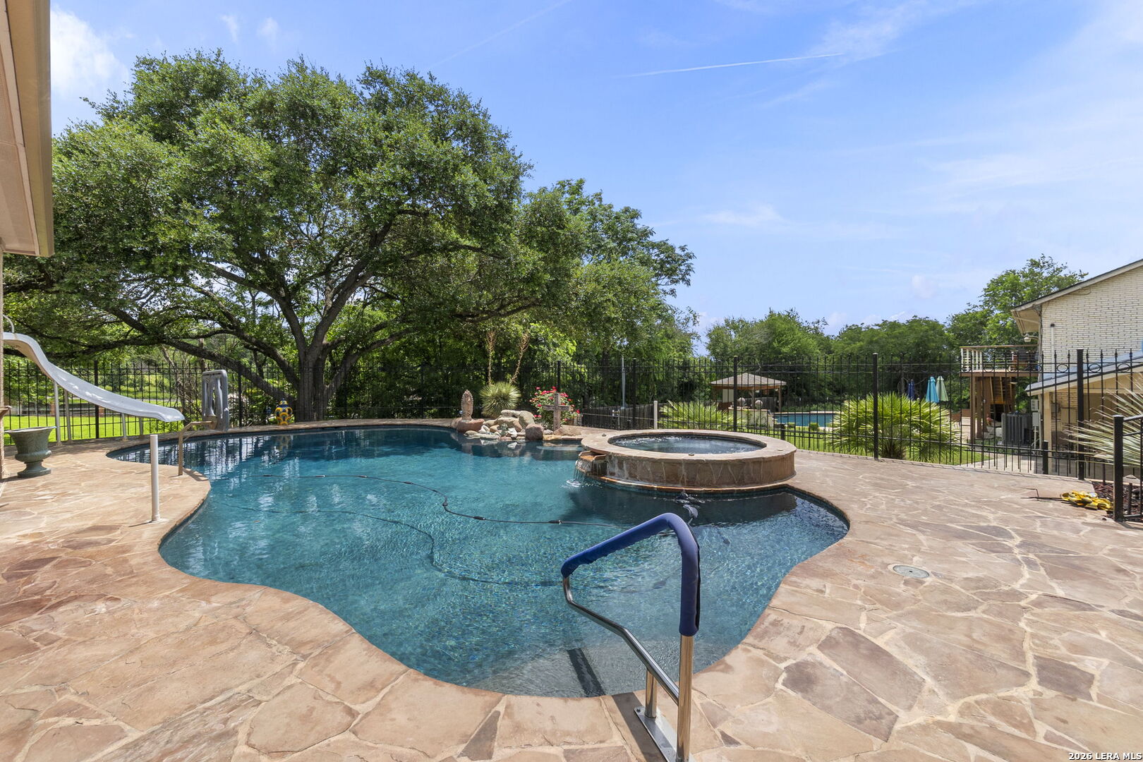 4015 FAWNRIDGE DR