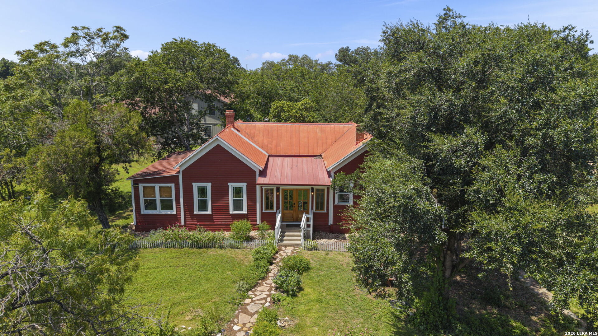 1266 Holbrook