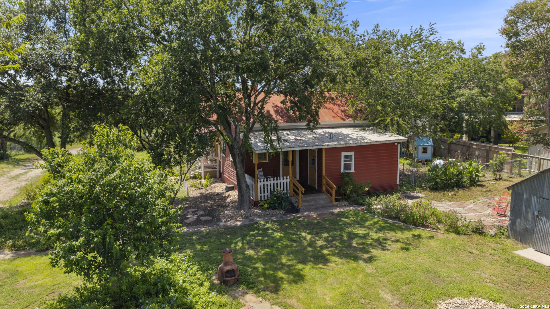 1266 Holbrook