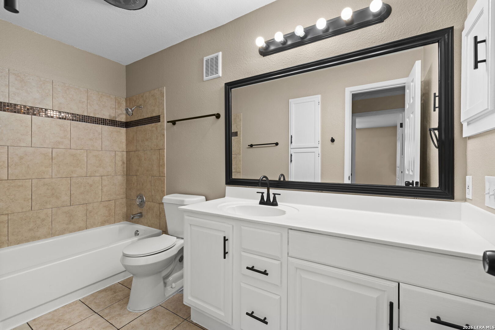 4119 Medical Dr Unit: 208F