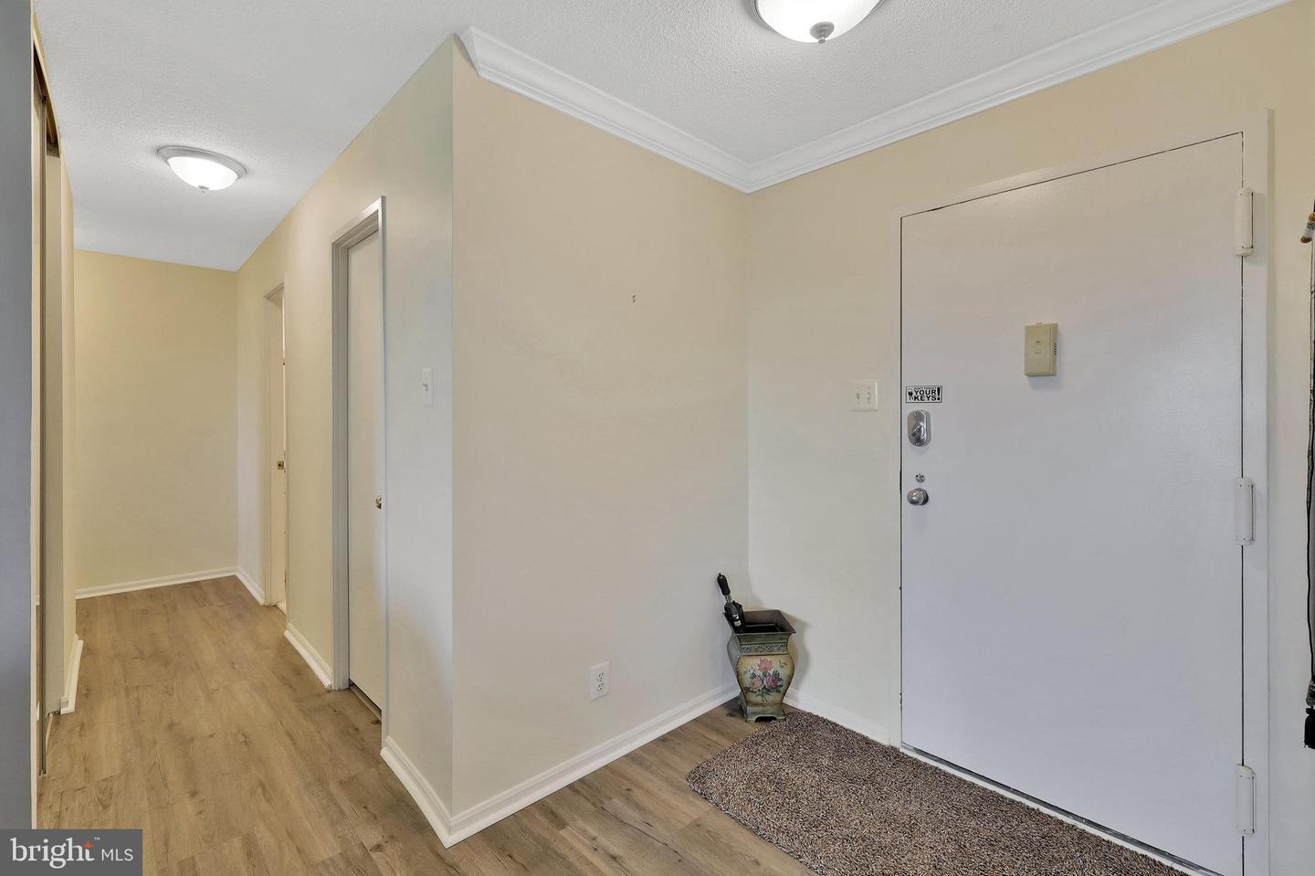203 Yoakum Pkwy #1721