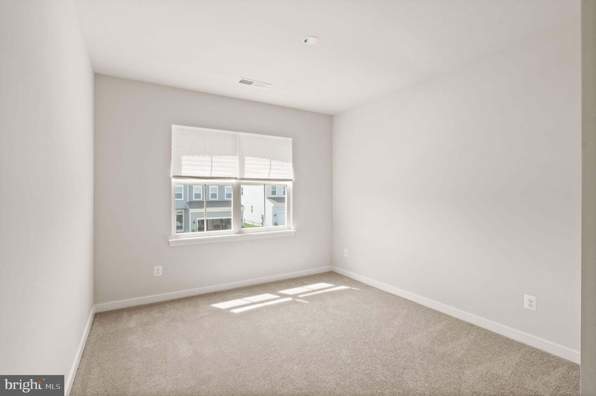 2107 Berwick Dr