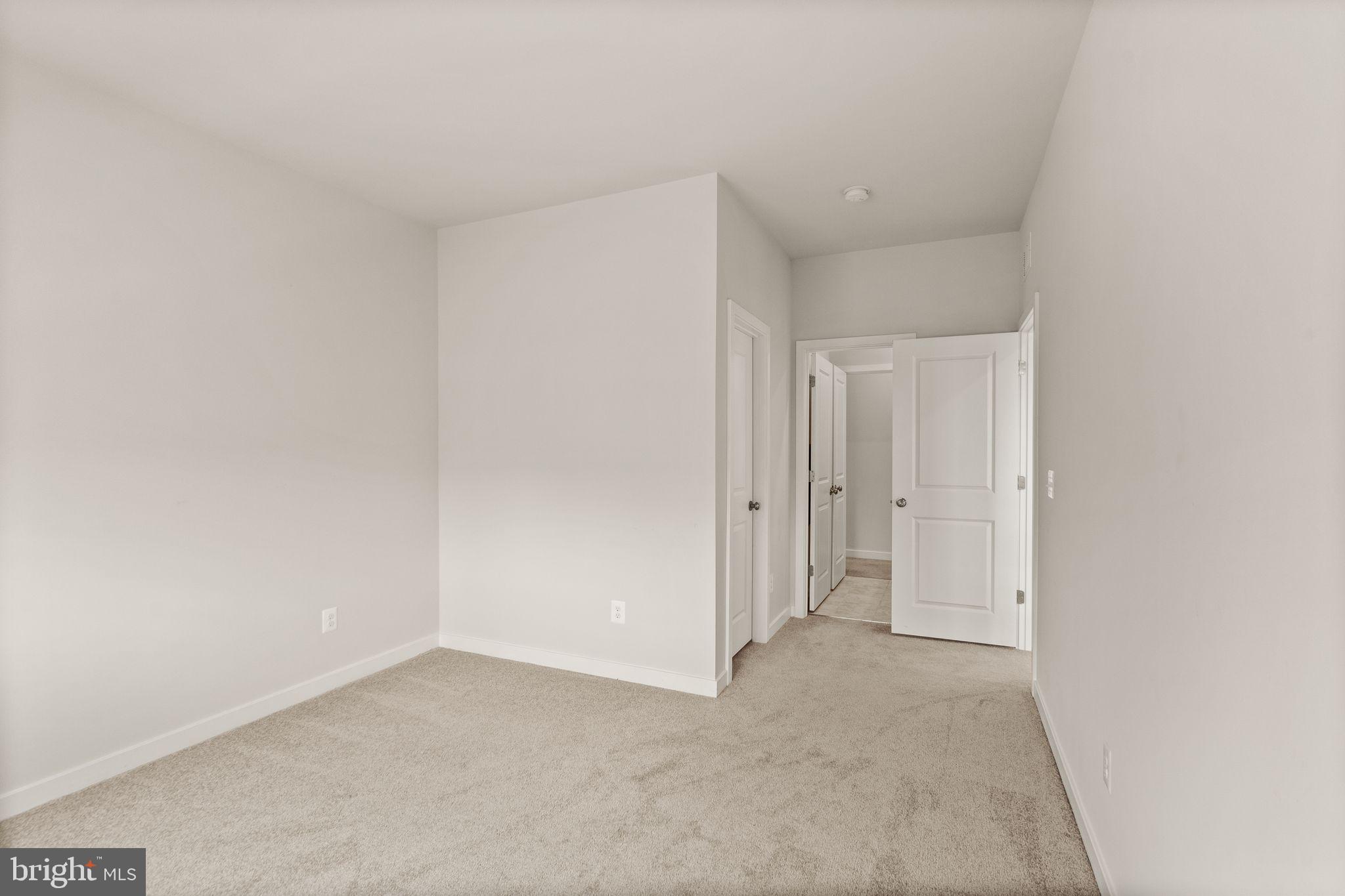 2107 Berwick Dr
