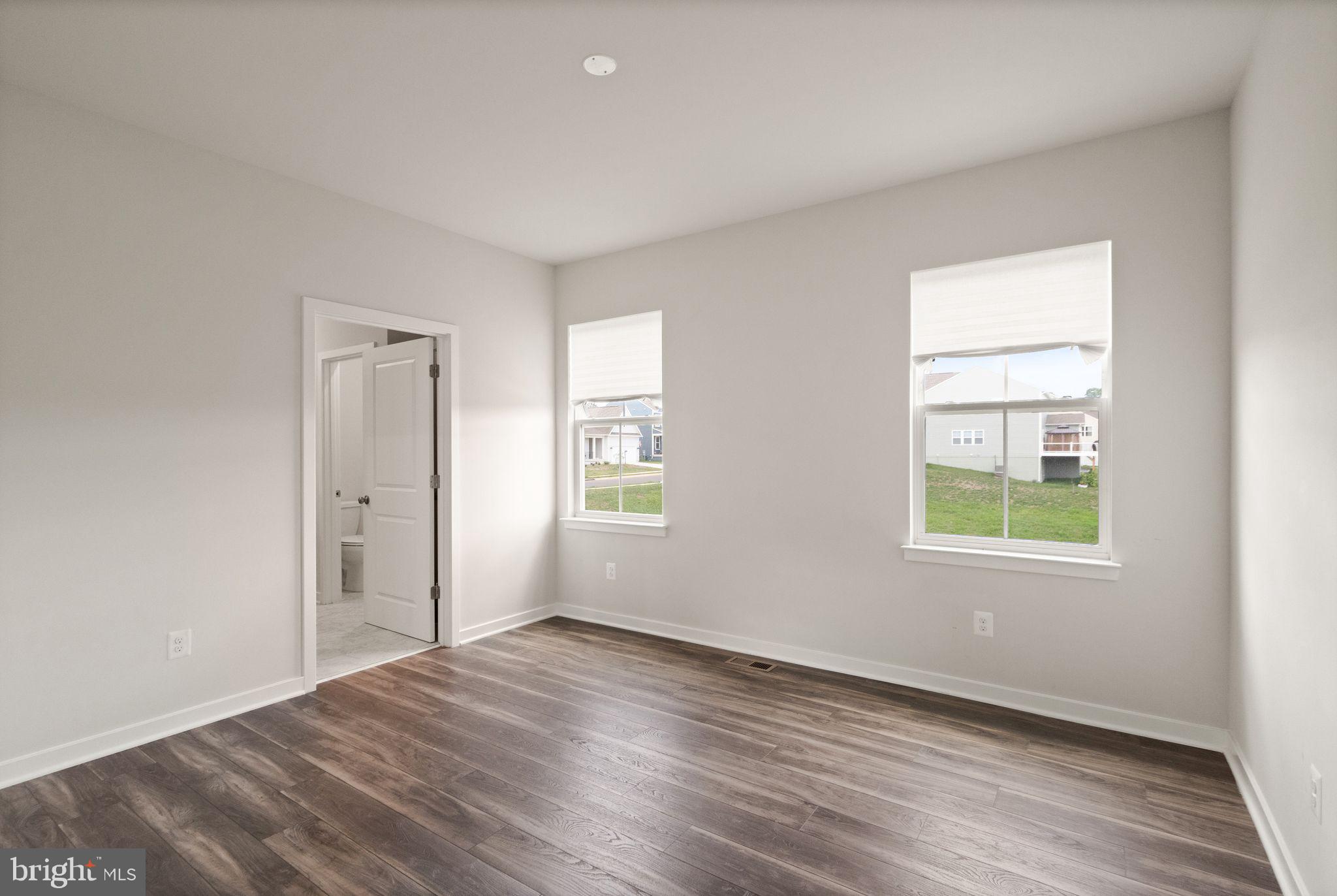 2107 Berwick Dr