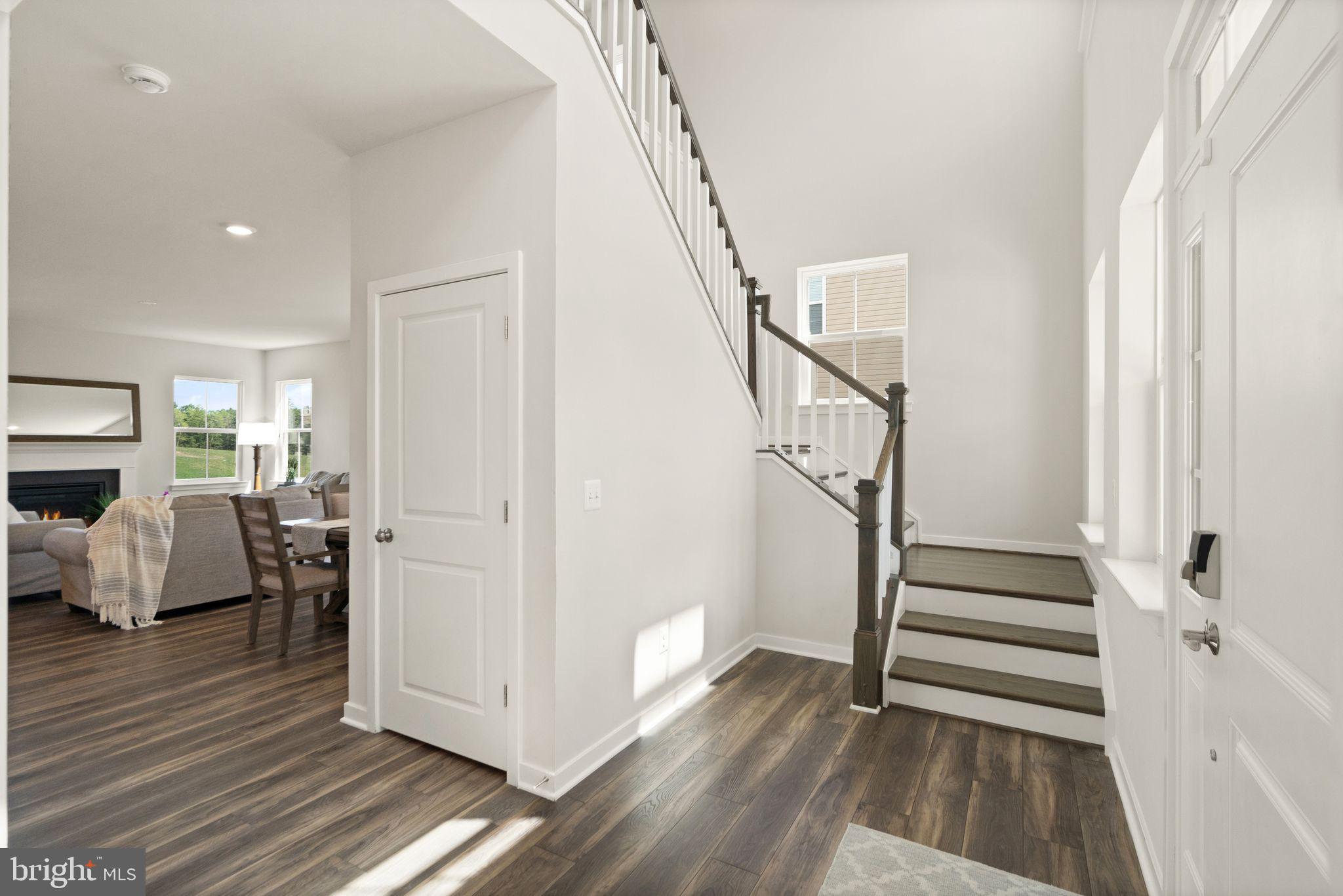 2107 Berwick Dr