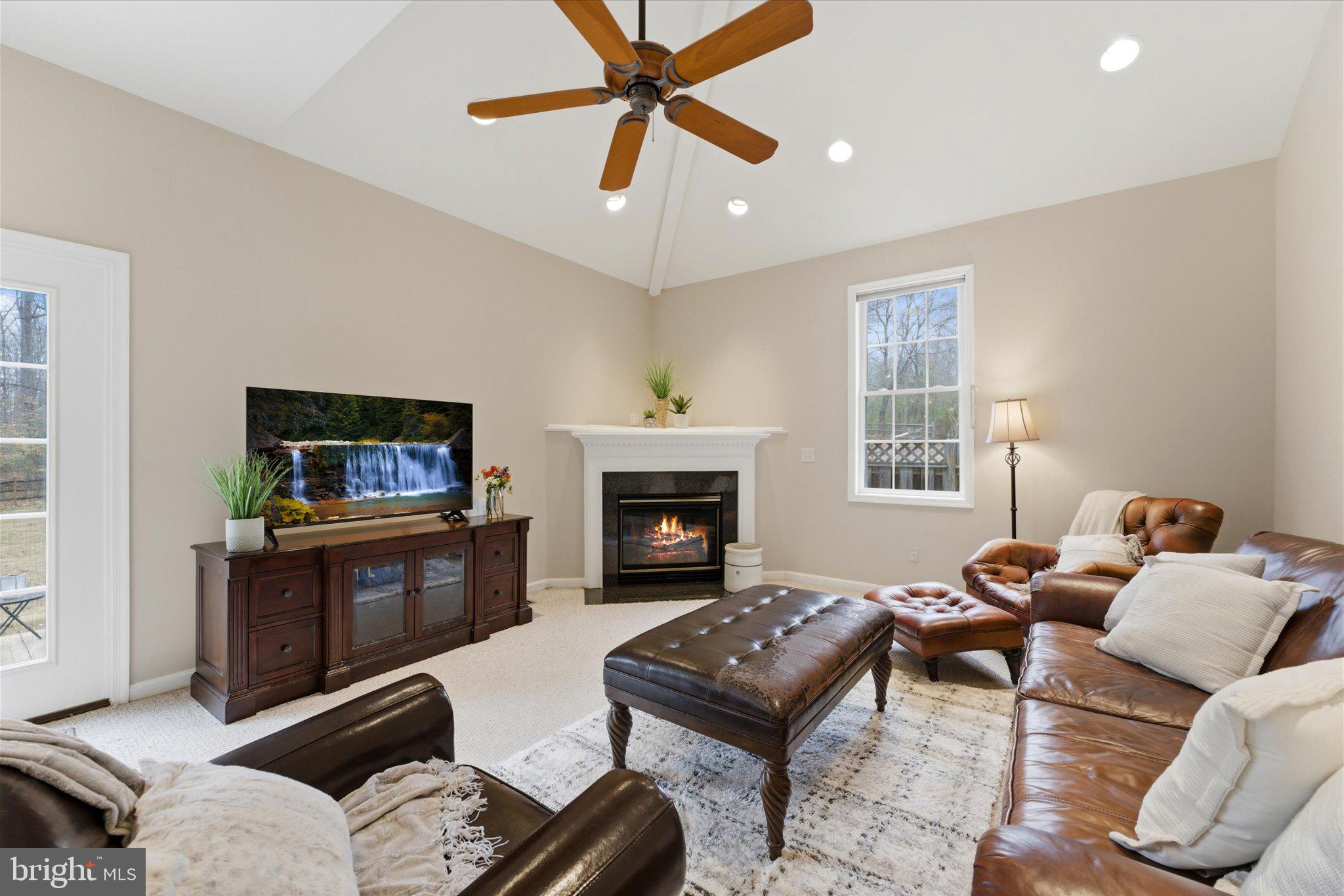 15420 BOB WHITE TRAIL