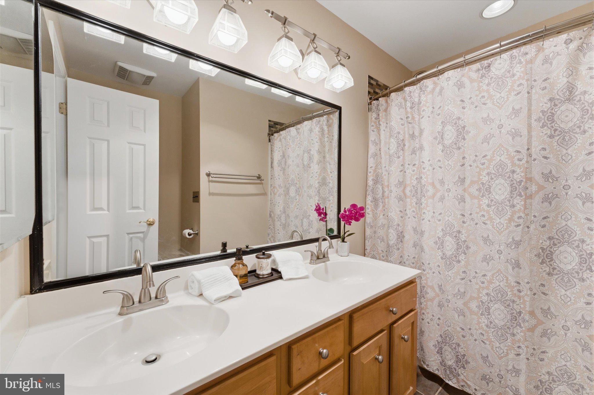 15420 BOB WHITE TRAIL